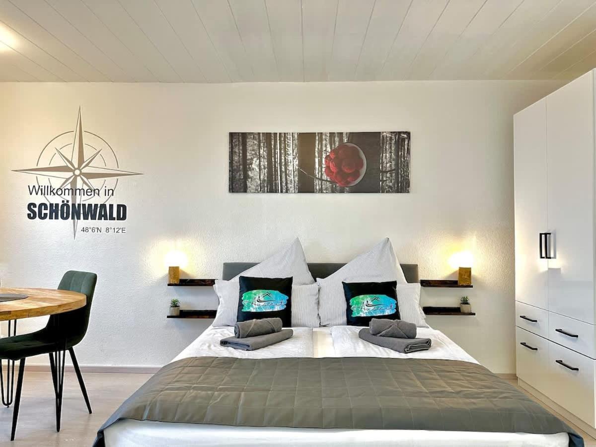Relaxapartments Black Forest Nature Mit Beheiztem Indoor-Pool Und Sauna - Sonnenbalkon Mit Blick Ins Gruene, Schnelles Internet, Naehe Triberger Wasserfaelle, Fuer Bis Zu 2 Personen Schönwalde Exterior foto